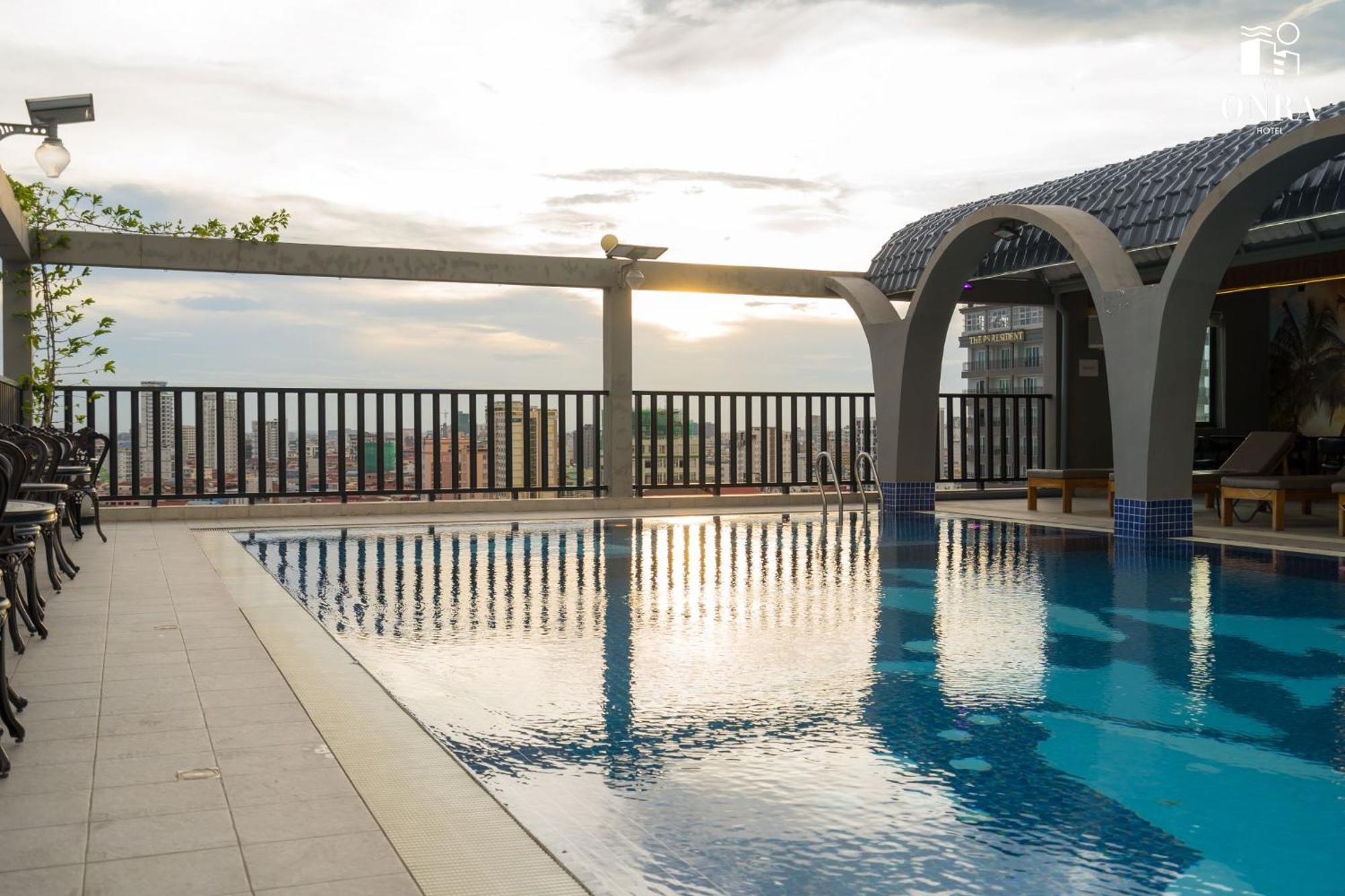 The Onra Hotel Phnom Penh Luaran gambar